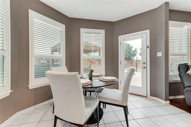 1000 E Seminole, Trail Carrollton, TX photo 8