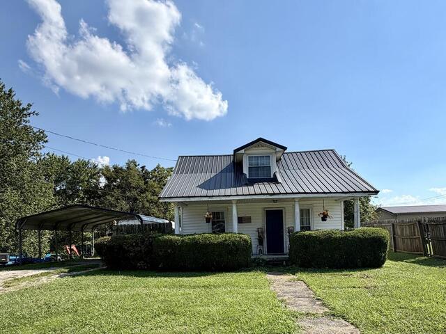 Property at 28 Willard