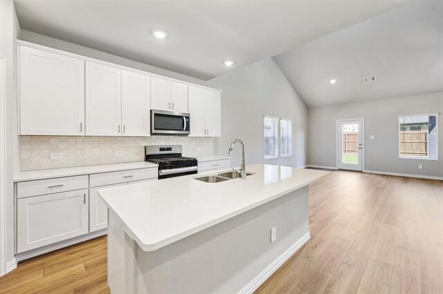 2524 Nicole, Drive Denton, TX photo 3