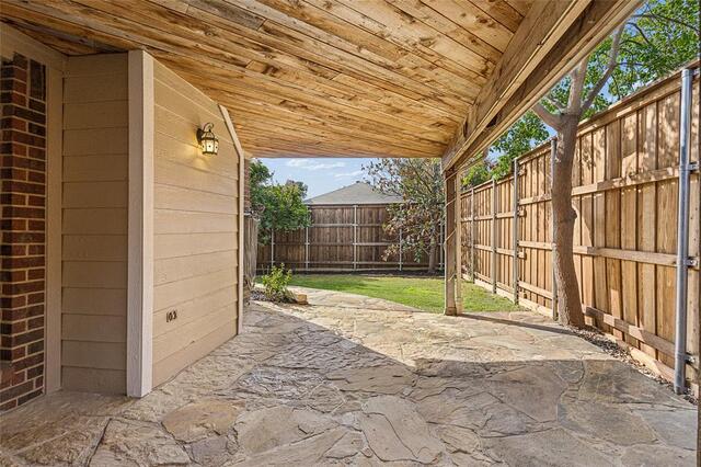 1524 Fairfield, Court Lewisville, TX photo 29