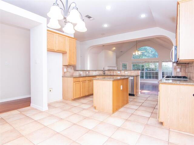 3916 Sharondale Drive, Flower Mound, TX photo 6