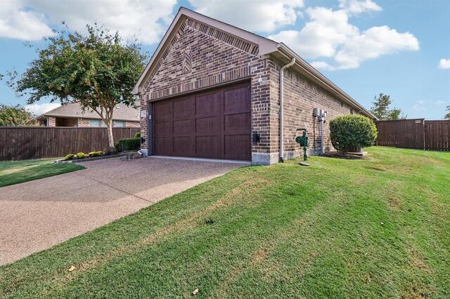 816 Wiltshire, Boulevard Lewisville, TX photo 3