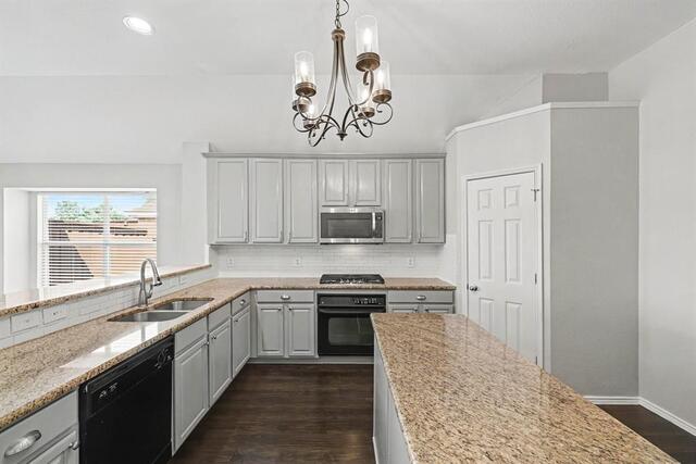 5528 Green Hollow Lane, The Colony, TX photo 21