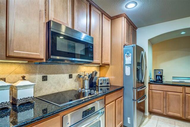 1040 Lucy, Lane Allen, TX photo 15