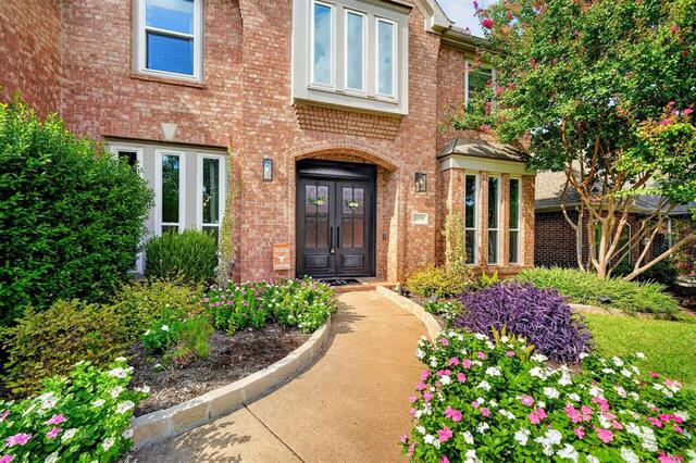 3504 Dresage Court, Flower Mound, TX photo 5