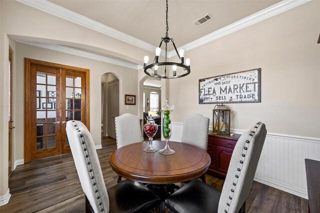 1480 Bristol, Lane Lewisville, TX photo 5