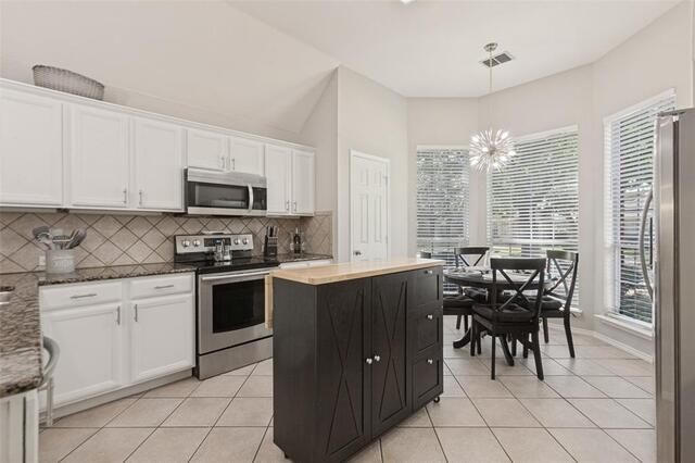 7914 Whispering Tree, Lane Plano, TX photo 6