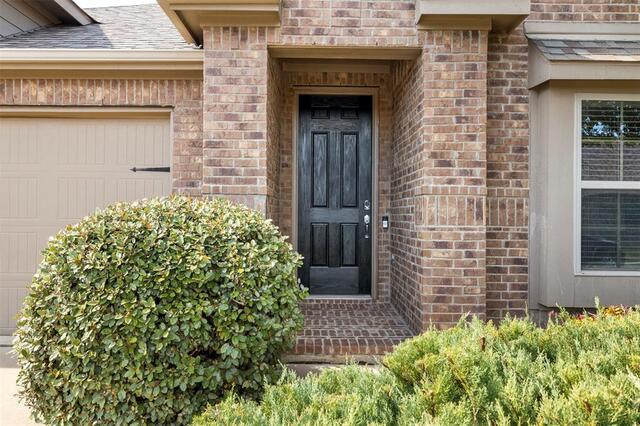 3713 Sweetclover, Drive McKinney, TX photo 2