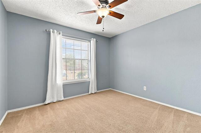2923 Menlo Park, Lane Carrollton, TX photo 21