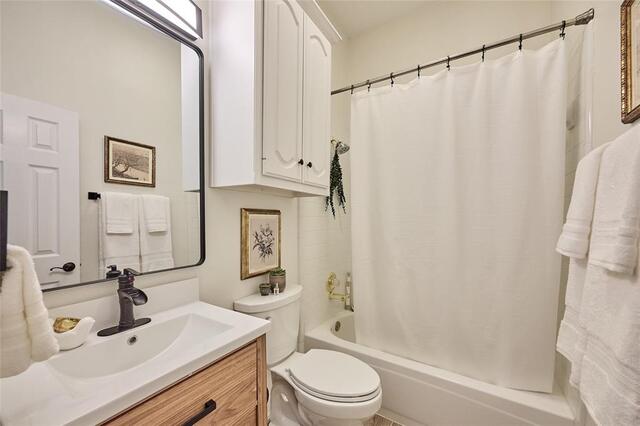 6637 Oakmont, Court Plano, TX photo 18