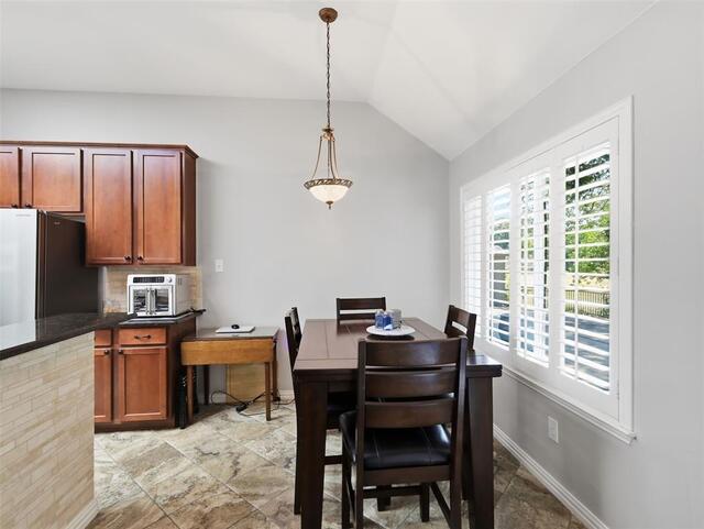 1408 Berne, Lane Lewisville, TX photo 9