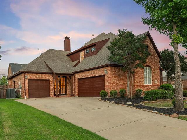 4332 Milsop, Drive Carrollton, TX photo 2