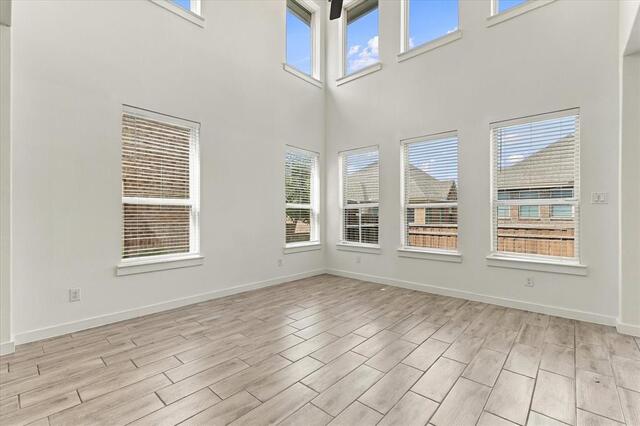 2737 Splendor Drive, Little Elm, TX photo 7