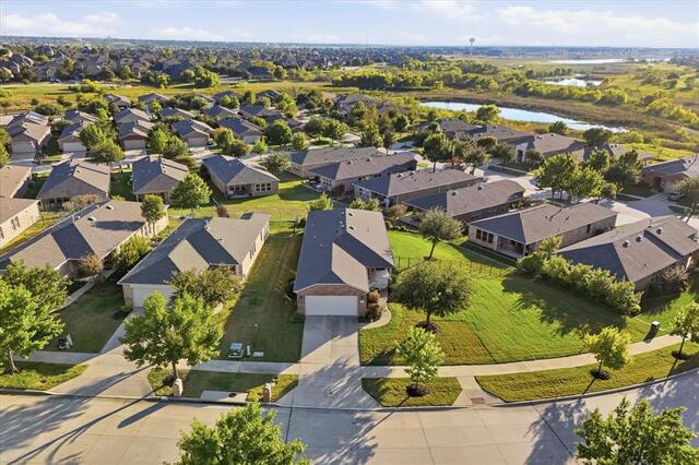 311 Mariposa, Lane Frisco, TX photo 32
