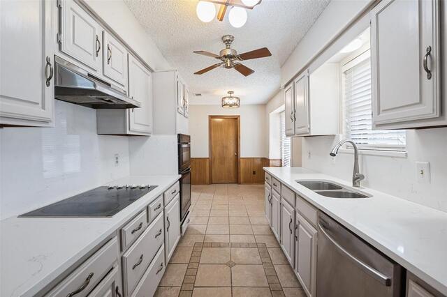 1900 Oakbluff, Drive Carrollton, TX photo 6