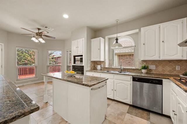 1133 Kelly, Lane Lewisville, TX photo 10