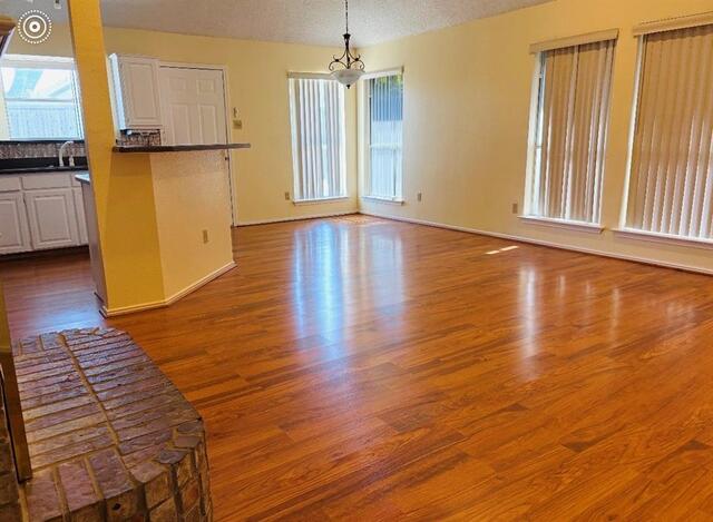 2077 Sundance, Court Lewisville, TX photo 5