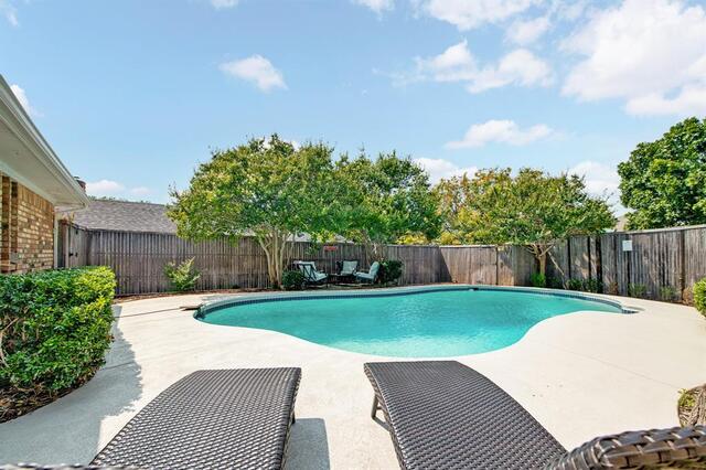 2409 Glen Morris, Road Carrollton, TX photo 33