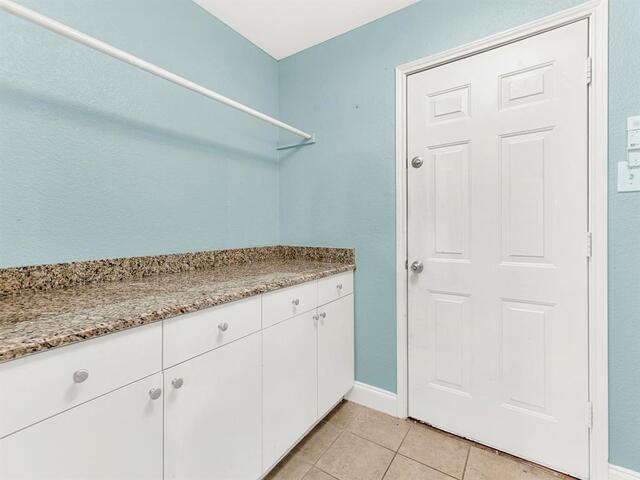 1315 Normandy, Lane Allen, TX photo 28