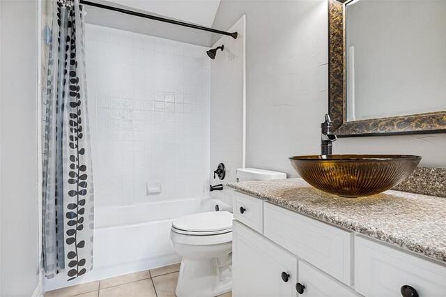 2521 Sir Tristram, Lane Lewisville, TX photo 24