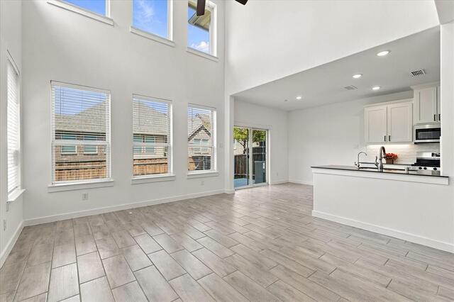 2737 Splendor Drive, Little Elm, TX photo 6