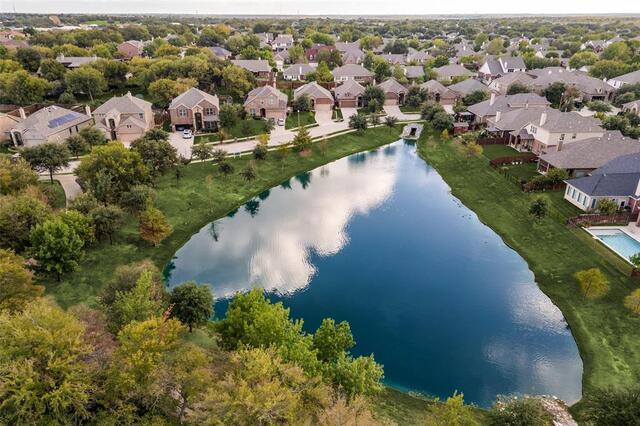 2916 Frontier, Drive Denton, TX photo 2