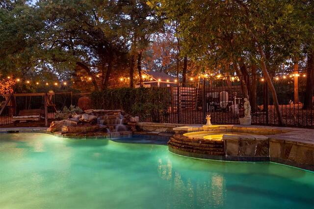 7409 Stallion Circle, Flower Mound, TX photo 31