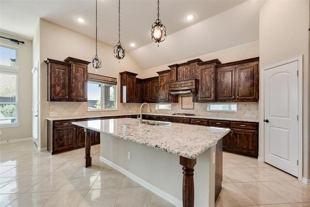 4396 Live Springs, Road Frisco, TX photo 6