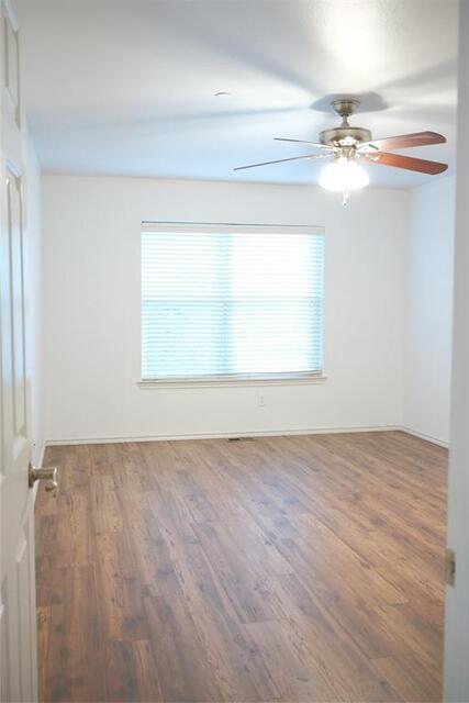 244 Turnberry, Lane Lewisville, TX photo 21