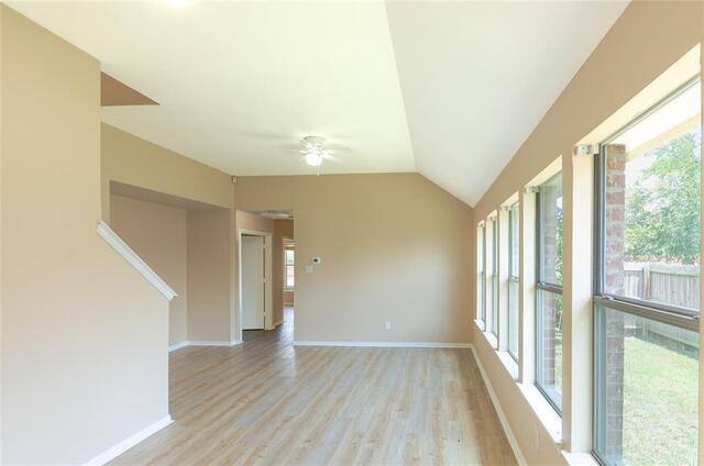 1723 Preston On The Lake Boulevard, Little Elm, TX photo 2