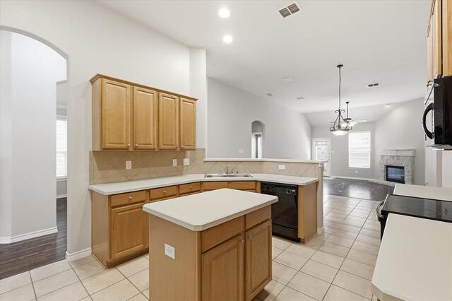 629 Lake City, Drive Lewisville, TX photo 13