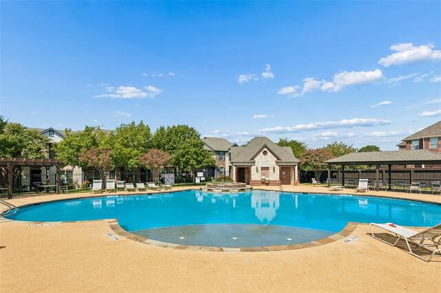 4313 Kestrel, Way Carrollton, TX photo 32