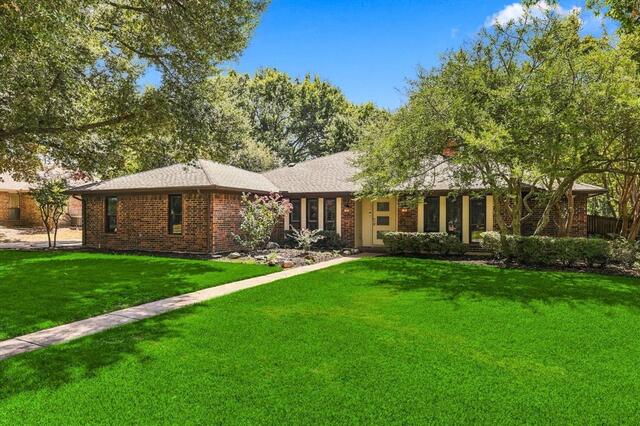 541 Briarglen, Drive Coppell, TX photo 2