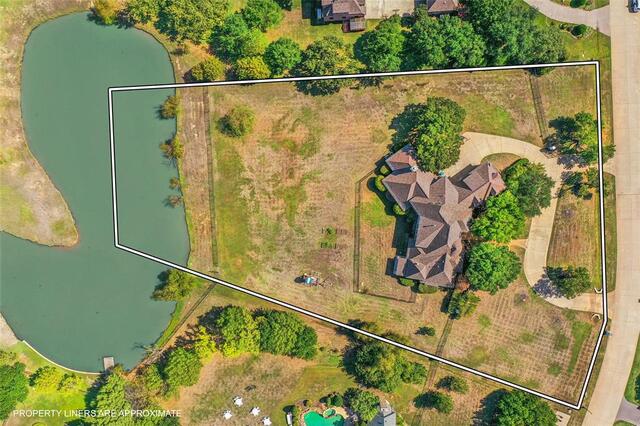 5900 Shorefront Lane, Flower Mound, TX photo 3