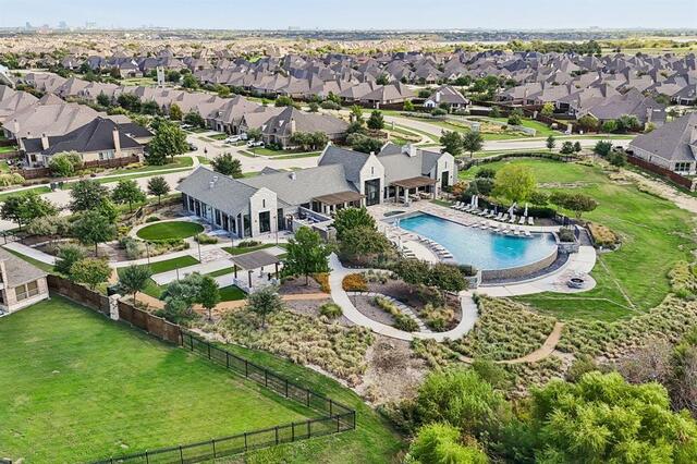 8617 Hawthorn Drive, The Colony, TX photo 34