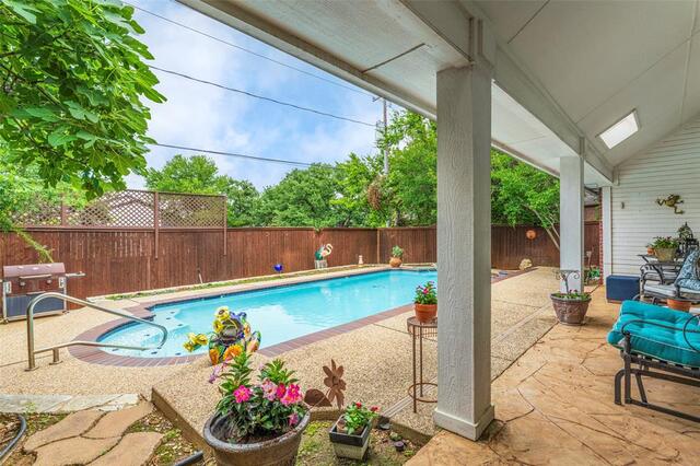 6703 Landover Hills Lane, Arlington, TX image