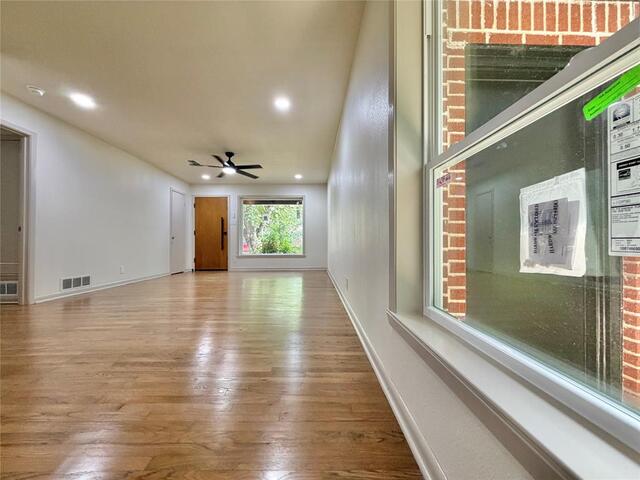 1812 Carlton, Street Denton, TX photo 8