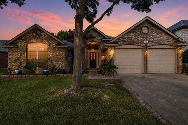2916 Shadow Oak Court, Flower Mound, TX image