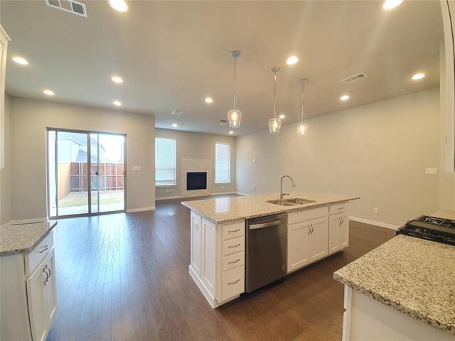 8266 Primrose Way, Dallas, TX image