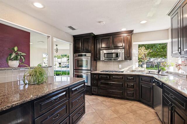 2504 Evans, Drive Plano, TX photo 12