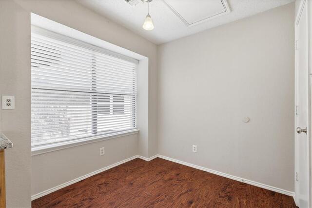 1806 Cactus, Circle Lewisville, TX photo 24