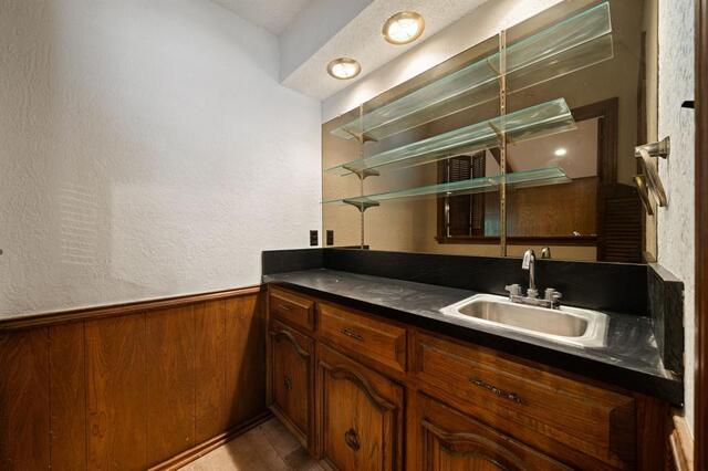 2702 Wagonwheel, Drive Carrollton, TX photo 20