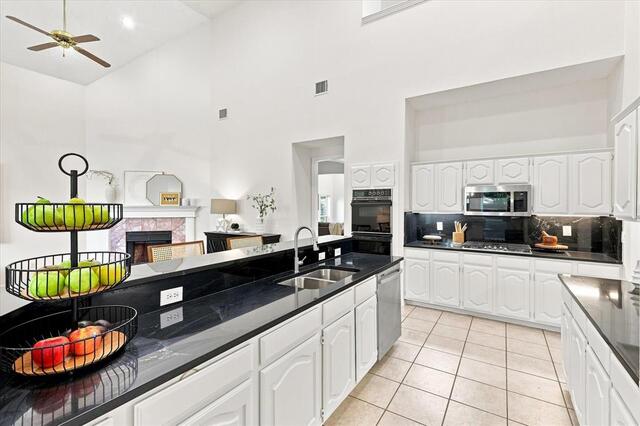 4661 Thanksgiving, Lane Plano, TX photo 4