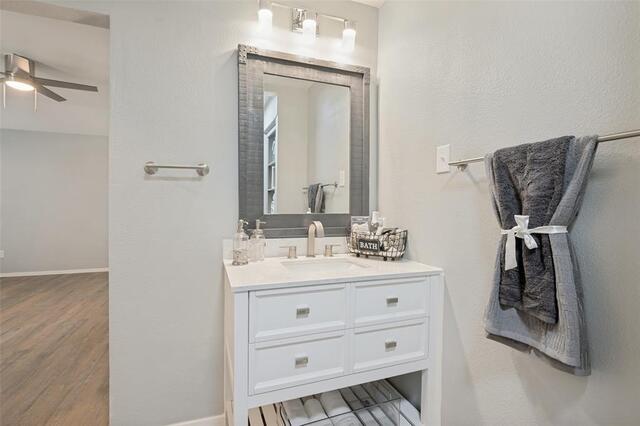 2213 Trinity Springs, Drive Carrollton, TX photo 11