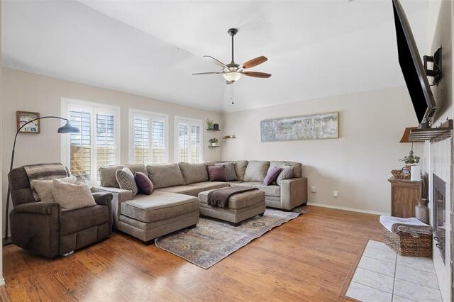 1930 Livingston Lane, Little Elm, TX photo 7