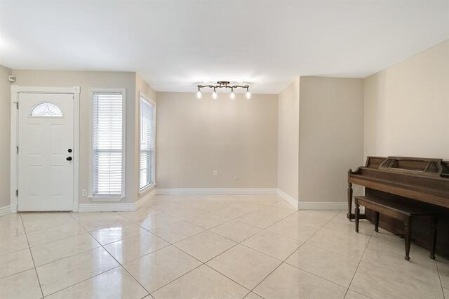 1912 Buckeye Drive, Flower Mound, TX photo 5