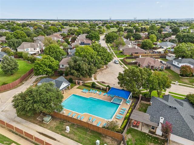 1524 Fairfield, Court Lewisville, TX photo 34