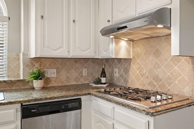 1133 Kelly, Lane Lewisville, TX photo 13