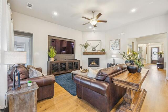 6916 Basket Flower Road, Flower Mound, TX photo 10