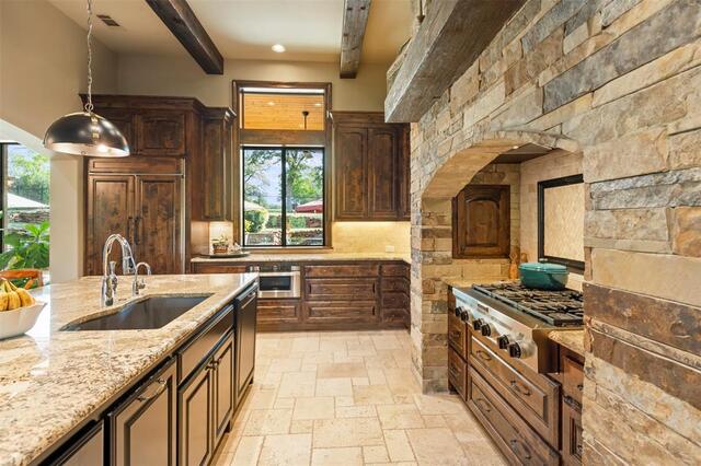 200 Regency, Court Denton, TX photo 17